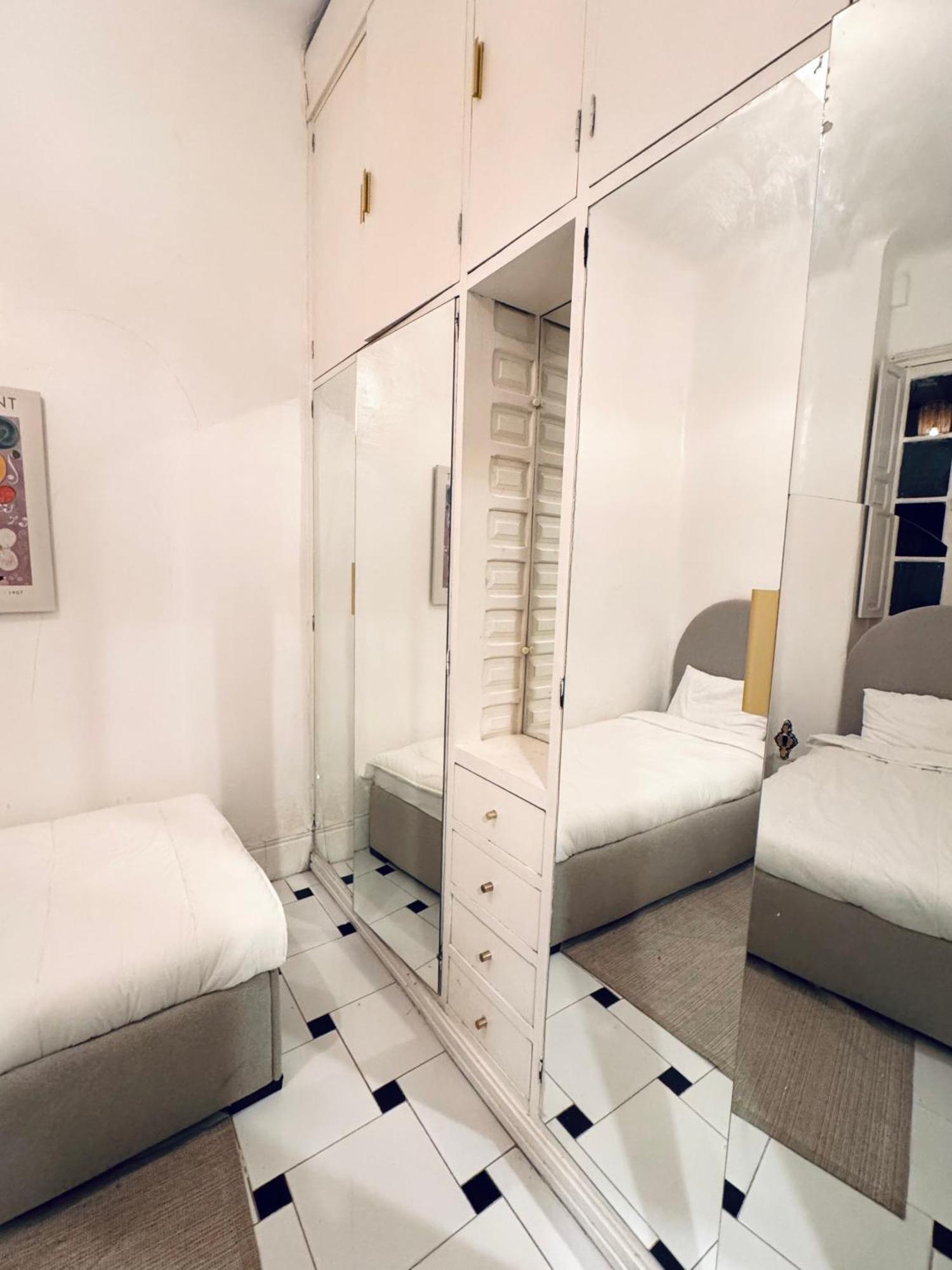 Charming Apartment Heart Of Medina Tetouan 2Br,Balcony, Exterior photo